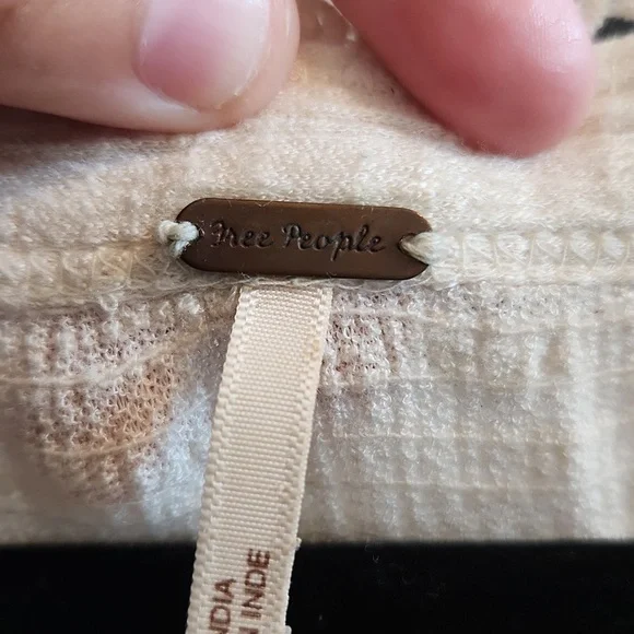 Free People Serafina Floral Embroidered Dolman Top - Picture 9 of 11